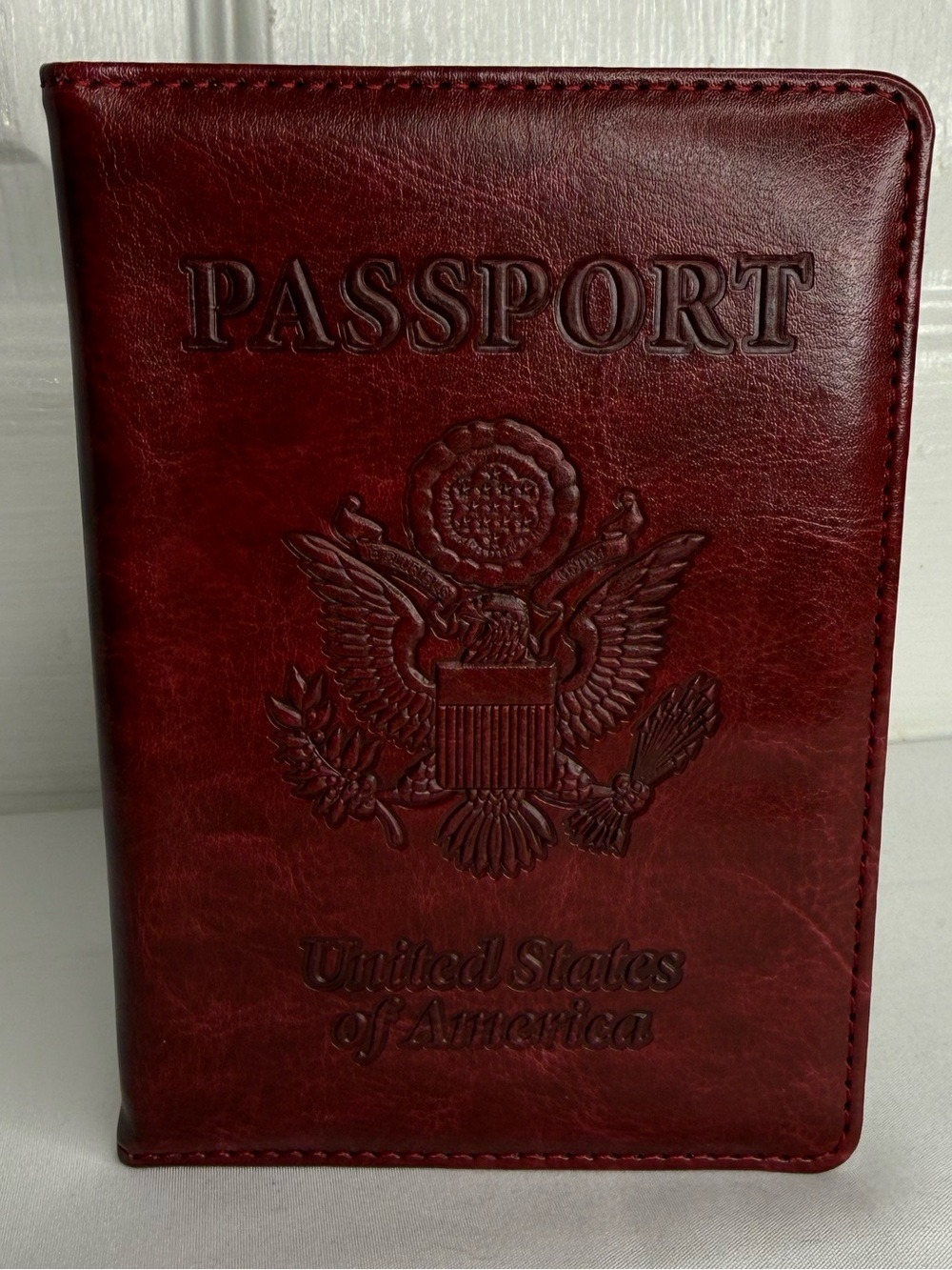 PASSPORT USA PASSPORT FOLDING ID HOLDER/CASE/COVER